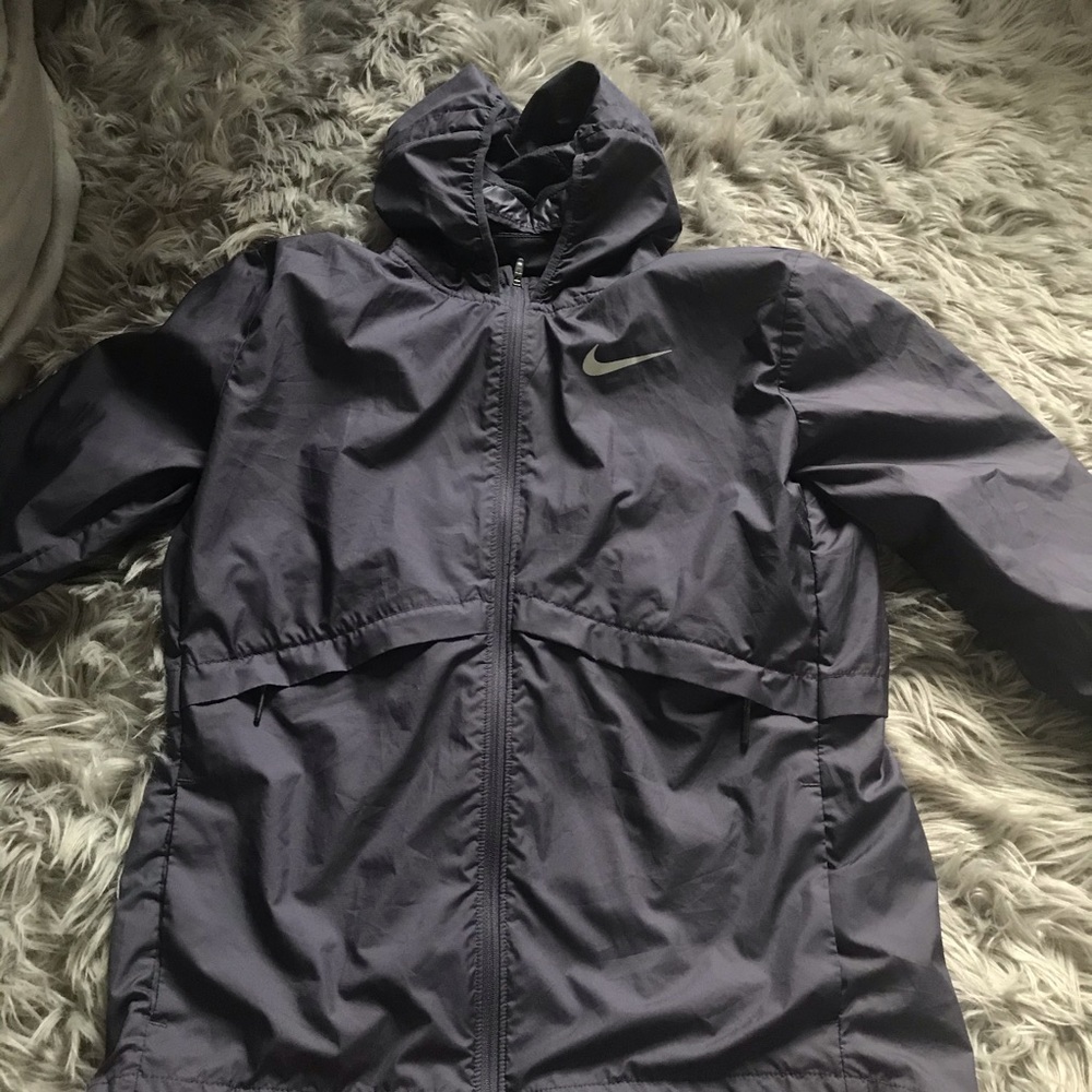 purple nike windbreaker